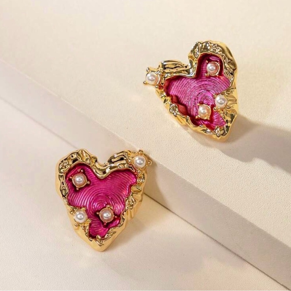 New Pink Enamel Heart Earrings w/ Pearls – Gold Tone Statement Studs - GORGEOUS
